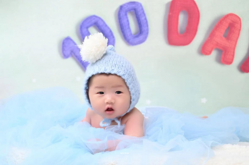 邹城四个月宝宝会翻身 邹城四个月宝宝会翻身